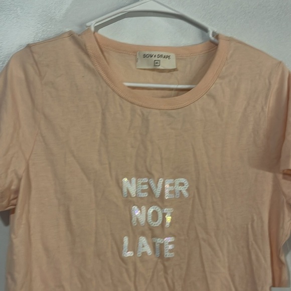 Bow and drape cute peachy top - Picture 3 of 8